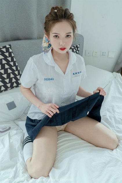 重生后我被摄政王逼着养崽